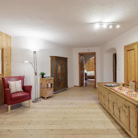 Chasa Marugg Apartment Scuol