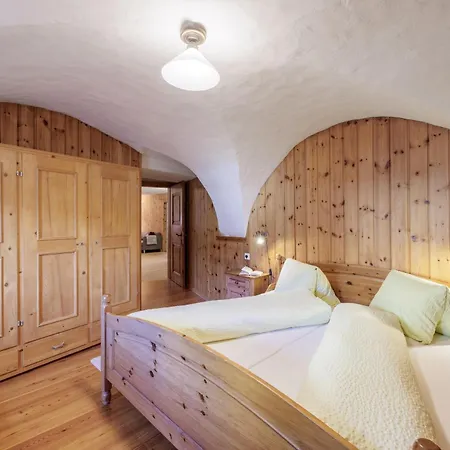 Chasa Marugg Apartment *