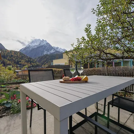 Chasa Marugg Apartment *