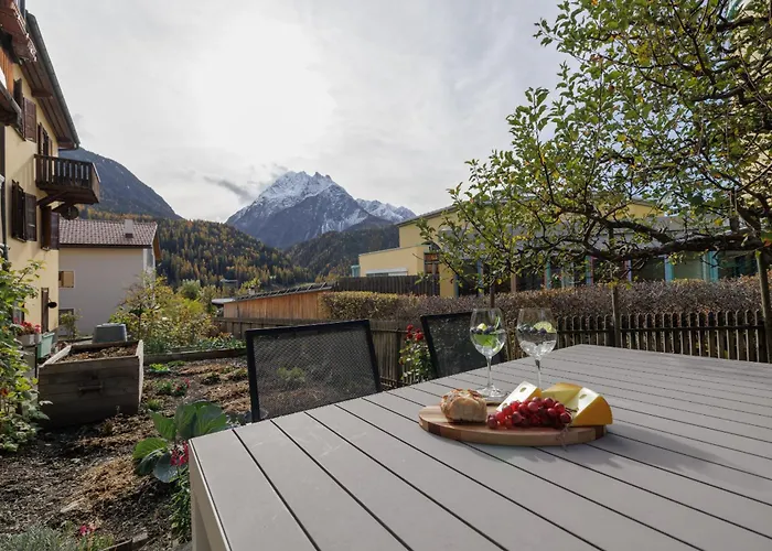 Chasa Marugg Apartman Scuol